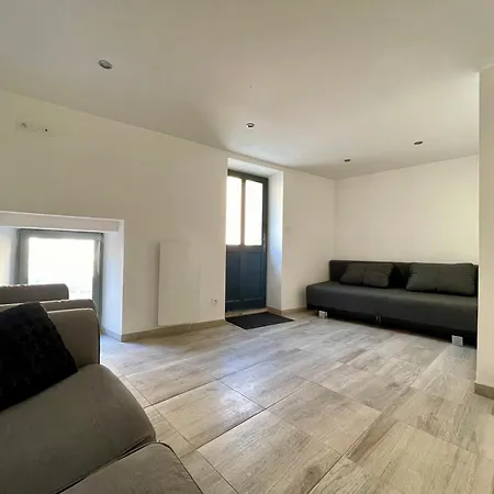 Duplex De Bezons - Parking - Entre Centre-ville Et Cite Medievale *