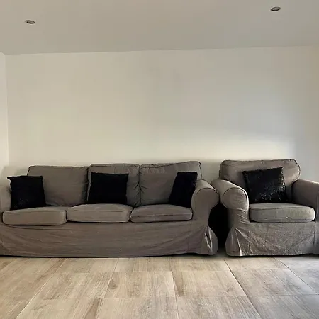 Duplex De Bezons - Parking - Entre Centre-ville Et Cite Medievale Appartement