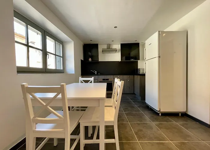 Duplex De Bezons - Parking - Entre Centre-ville Et Cite Medievale * Carcassonne